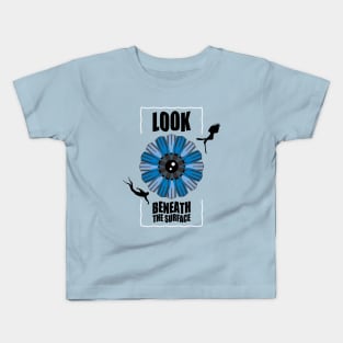 scuba diving Kids T-Shirt